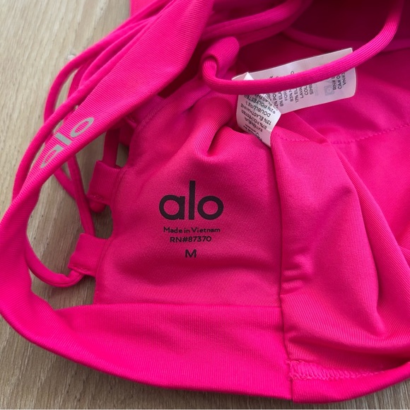 Alo Yoga Movement Longline Strappy Back Sports Bra Hot Pink Size Medium - Picture 4 of 6